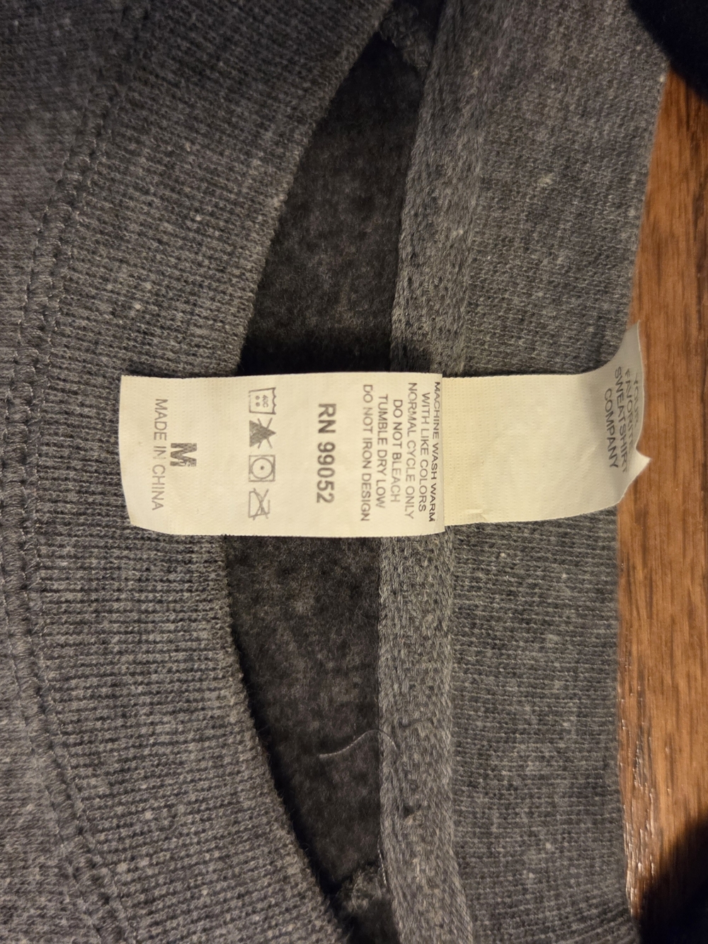 "Magnolia" Gray Crewneck Sweatshirt, M - Picture 2 of 2